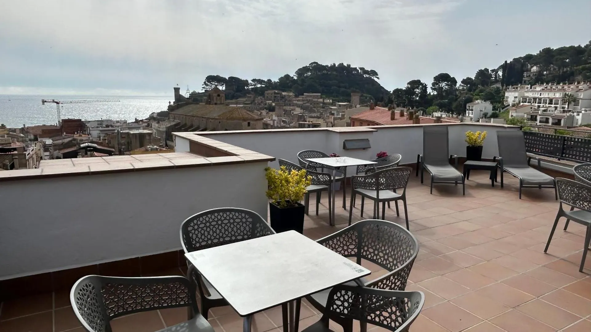 Hotel Tarull Tossa de Mar 2*,  Spanien